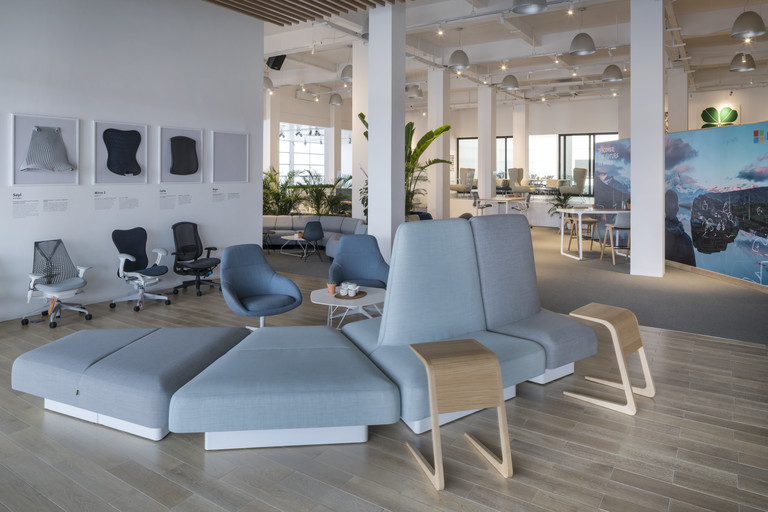 Sillas y sillones lounge Rhyme